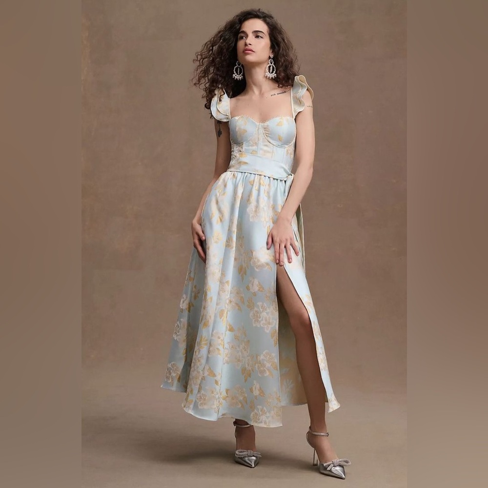 V. Chapman Sky Blue and Gold Floral Midi Dress - Picture 14 of 15